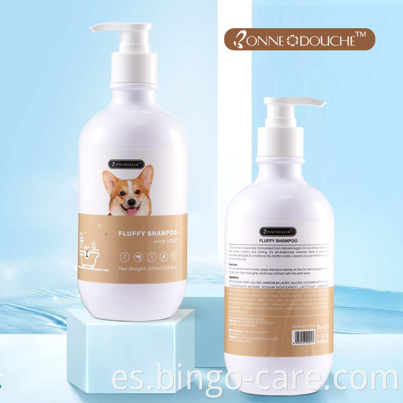 Precio al por mayor Pet Care Champú mullido para perros Fórmula natural Etiqueta privada